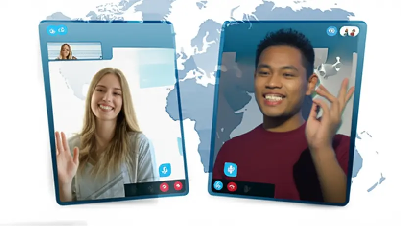 Foto realista de duas pessoas de diferentes culturas conversando por videochamada em um aplicativo de troca de idiomas, com um mapa-múndi sutil ao fundo.